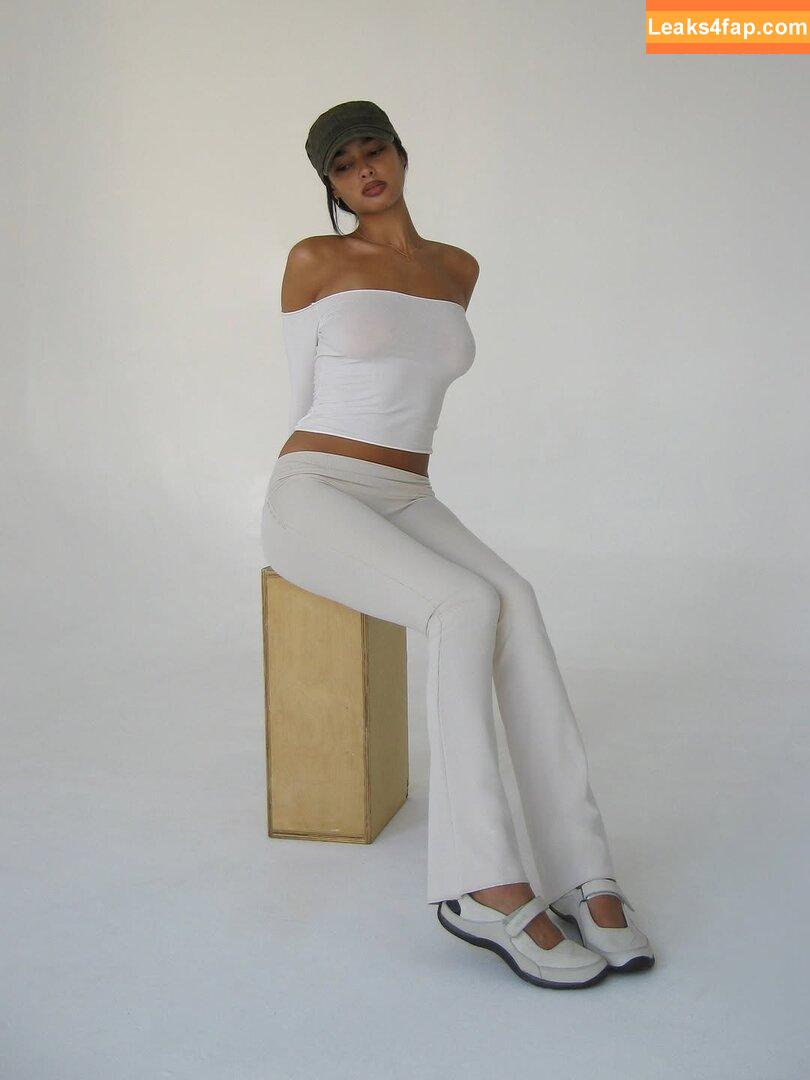 Alexis Carrington / Lexcarringtonn / carringtondurham / sexilexisexi leaked photo photo #0075