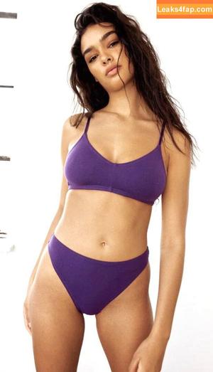 Alexis Carrington photo #0065