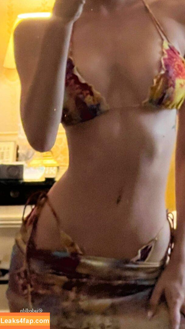 Alexis Ren / alexisren / alexisreng / alexxissren слитое фото фото #0085