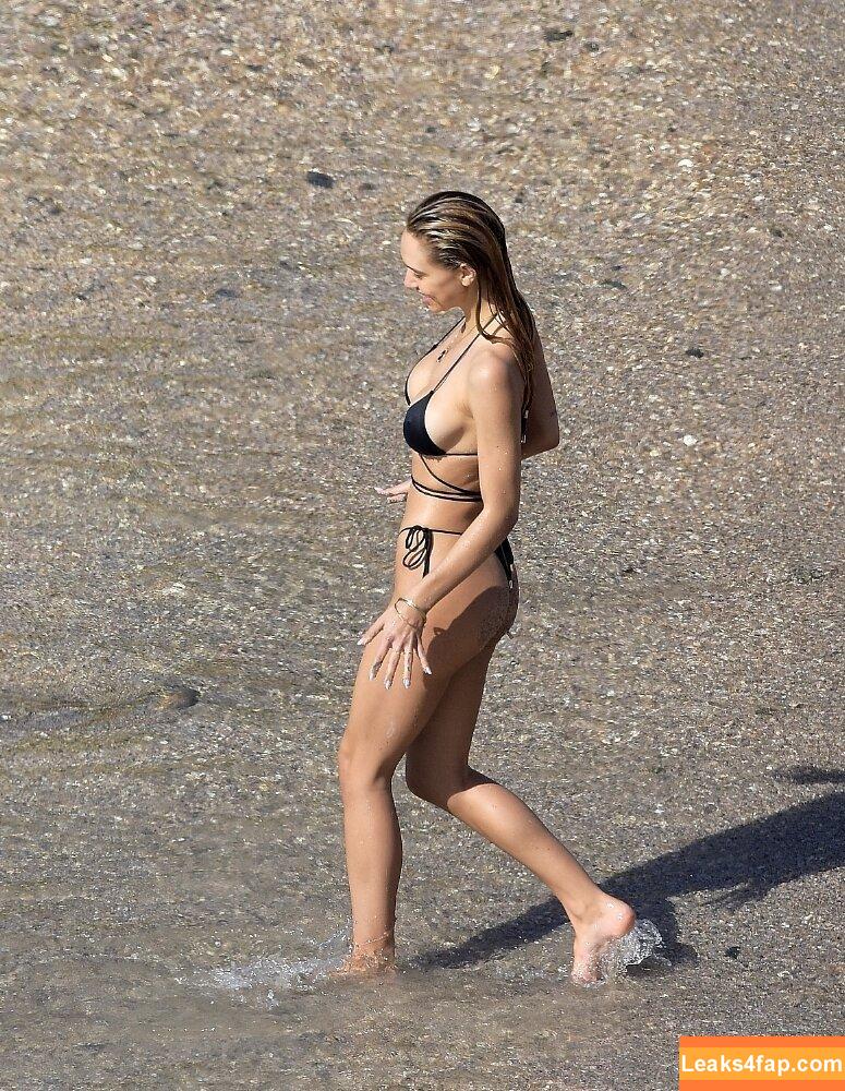 Alexis Ren / alexisren / alexisreng / alexxissren слитое фото фото #0180