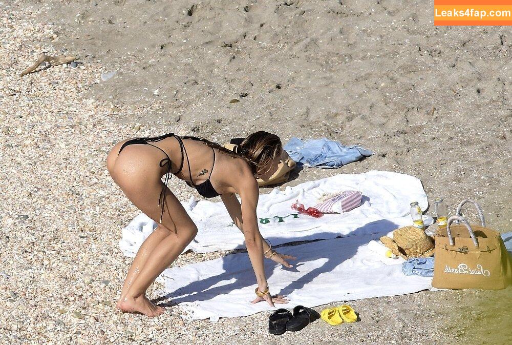 Alexis Ren / alexisren / alexisreng / alexxissren слитое фото фото #0195