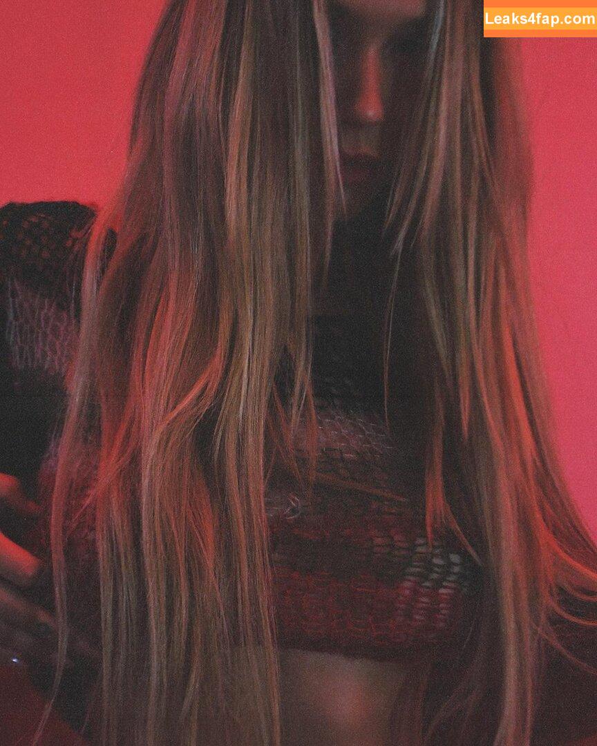 Alexis Ren / alexisren / alexisreng / alexxissren слитое фото фото #0219