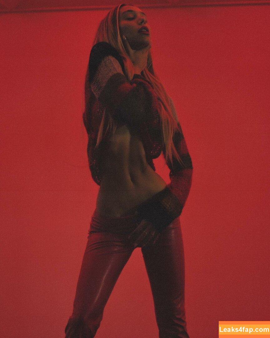 Alexis Ren / alexisren / alexisreng / alexxissren слитое фото фото #0236