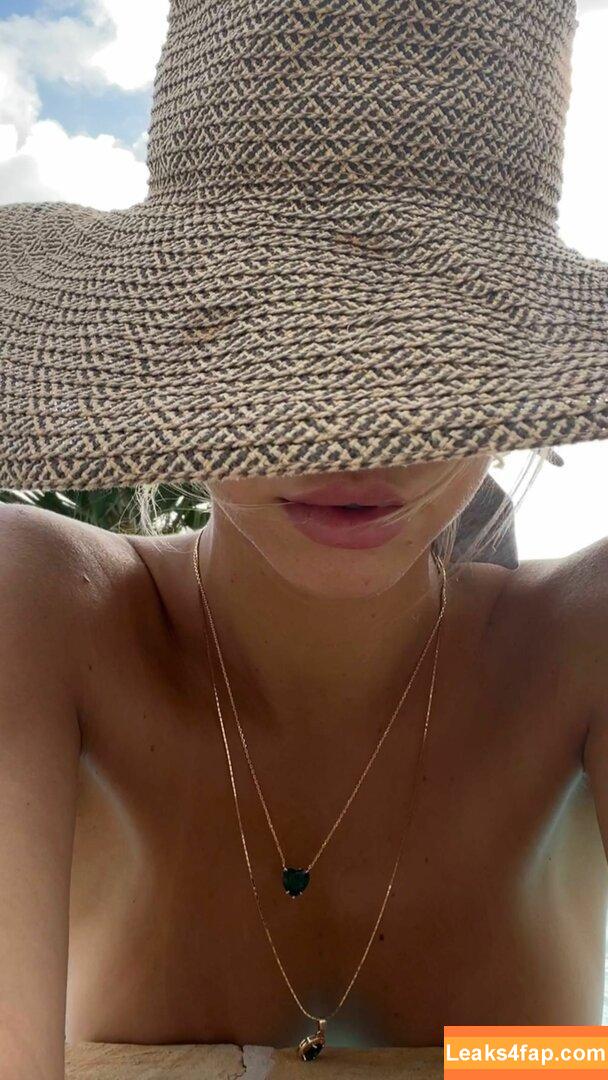 Alexis Ren / alexisren / alexisreng / alexxissren слитое фото фото #0258