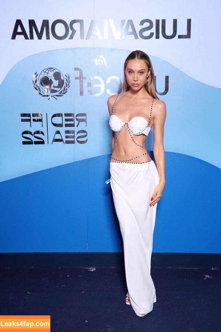 Alexis Ren / alexisren / alexisreng / alexxissren слитое фото фото #0390