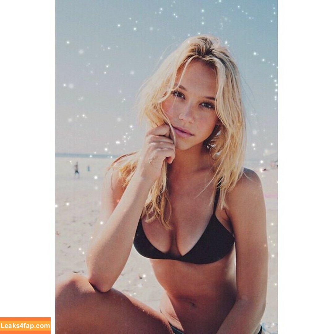 Alexis Ren / alexisren / alexisreng / alexxissren слитое фото фото #0431