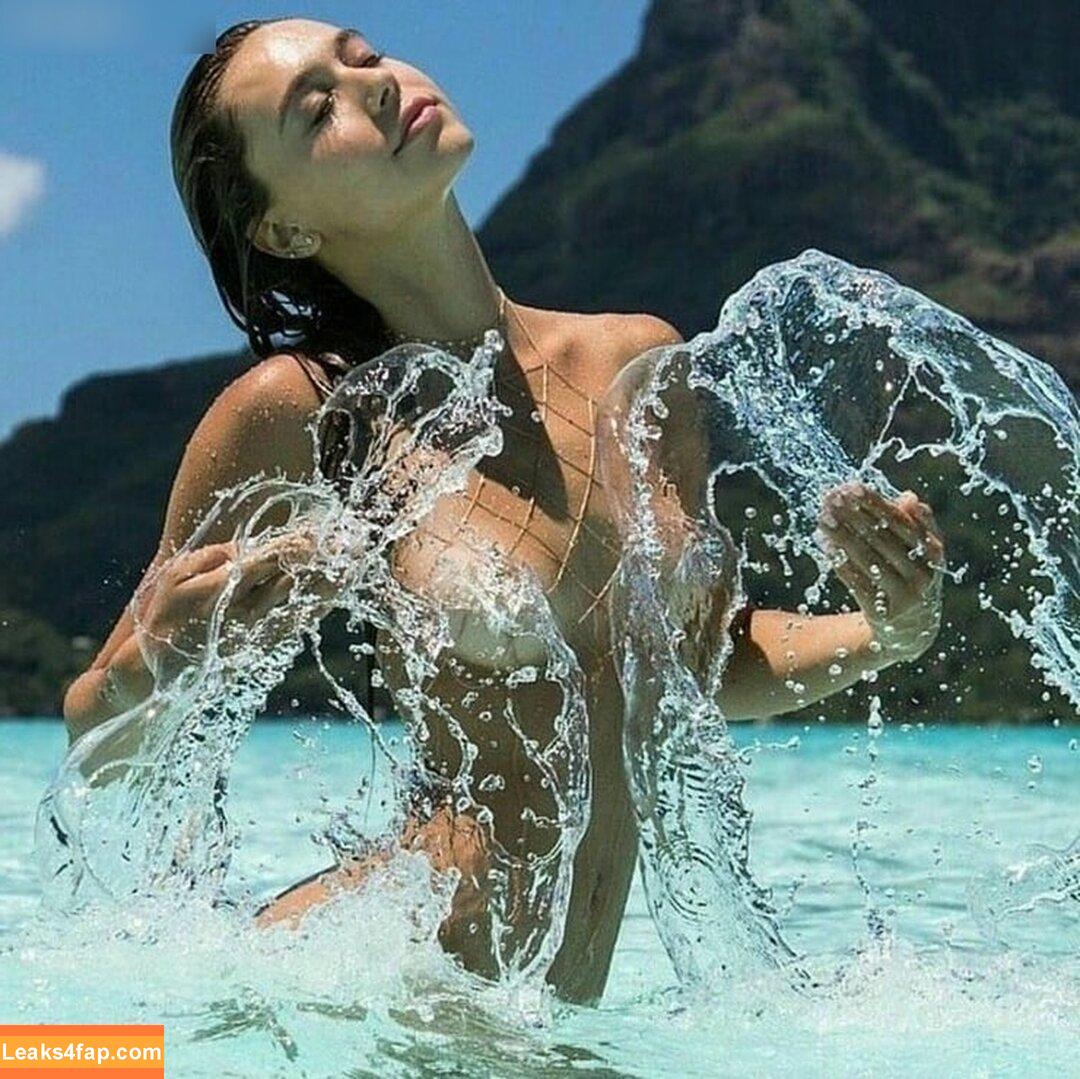 Alexis Ren / alexisren / alexisreng / alexxissren слитое фото фото #0798