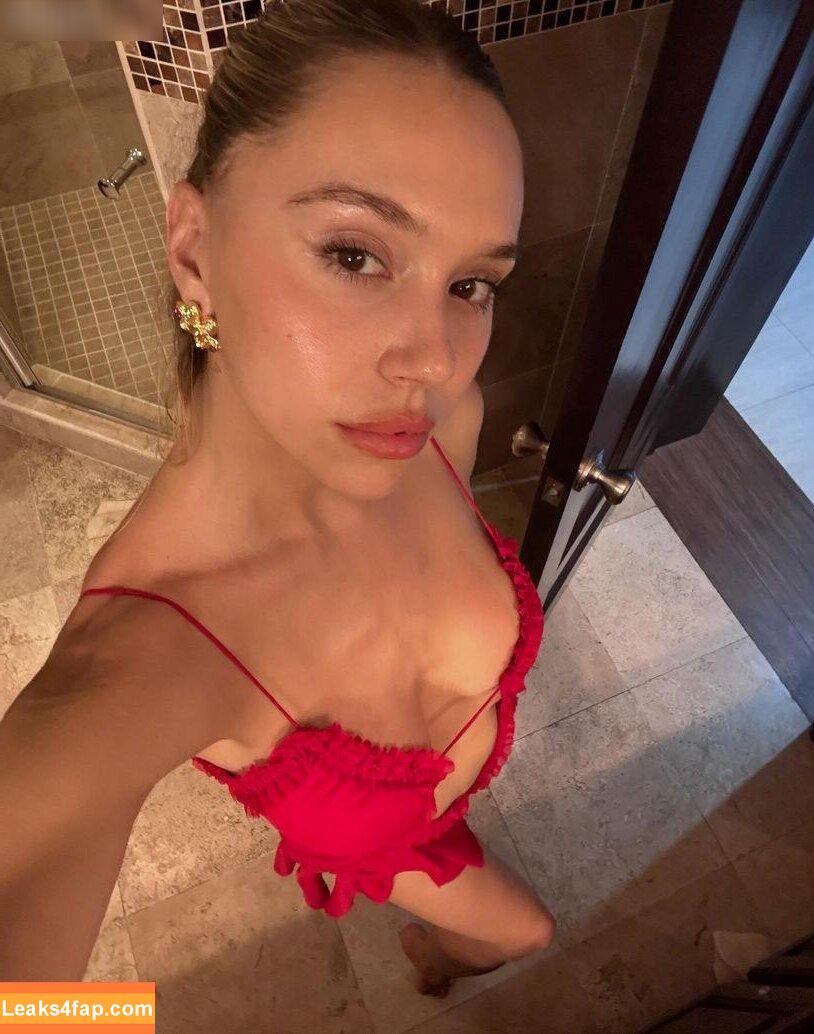 Alexis Ren / alexisren / alexisreng / alexxissren leaked photo photo #0826