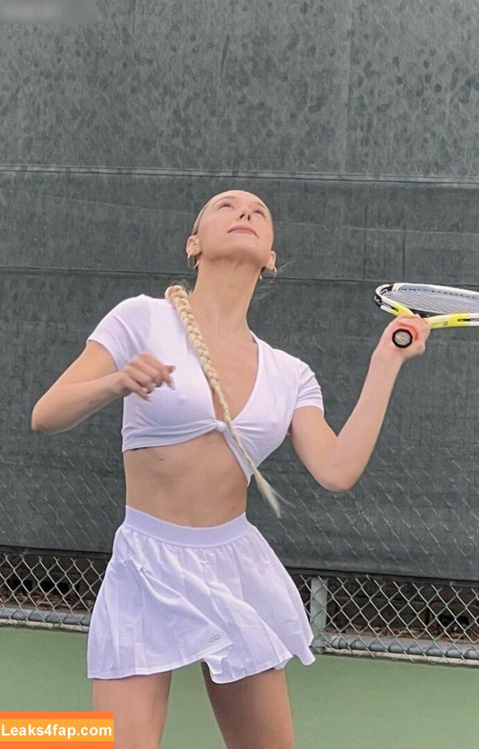 Alexis Ren / alexisren / alexisreng / alexxissren leaked photo photo #0830