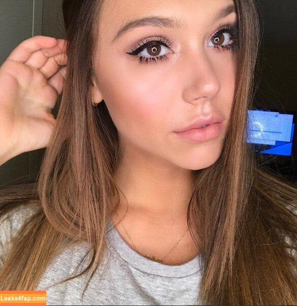 Alexis Ren / alexisren / alexisreng / alexxissren leaked photo photo #0875