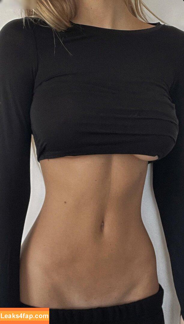 Alexis Ren / alexisren / alexisreng / alexxissren leaked photo photo #0902