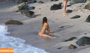 Alexis Ren фото #0035