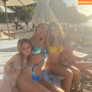 Alexis Ren фото #0128