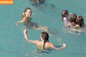 Alexis Ren фото #0145