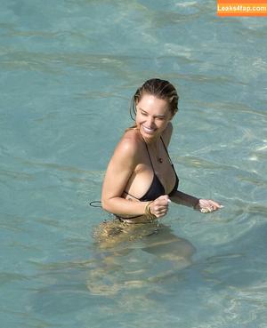 Alexis Ren фото #0146