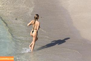 Alexis Ren фото #0149