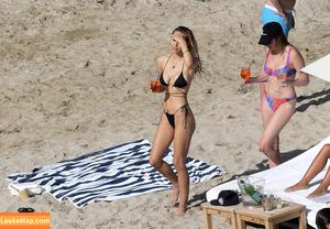 Alexis Ren фото #0156