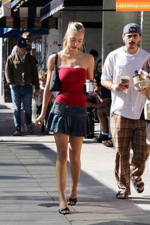 Alexis Ren фото #0365