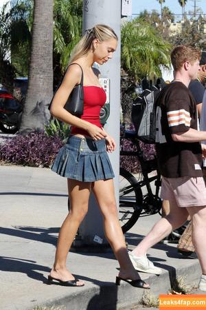 Alexis Ren фото #0367