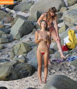 Alexis Ren фото #0447