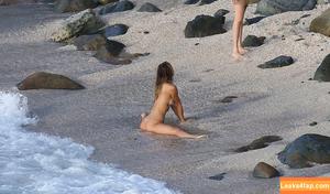 Alexis Ren фото #0453