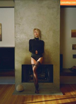 Alexis Ren фото #0534