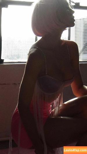 Alexis Ren фото #0561