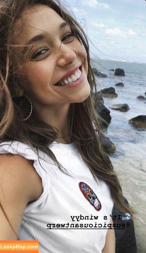 Alexis Ren photo #0856