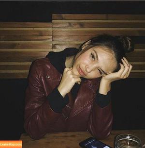 Alexis Ren photo #0874