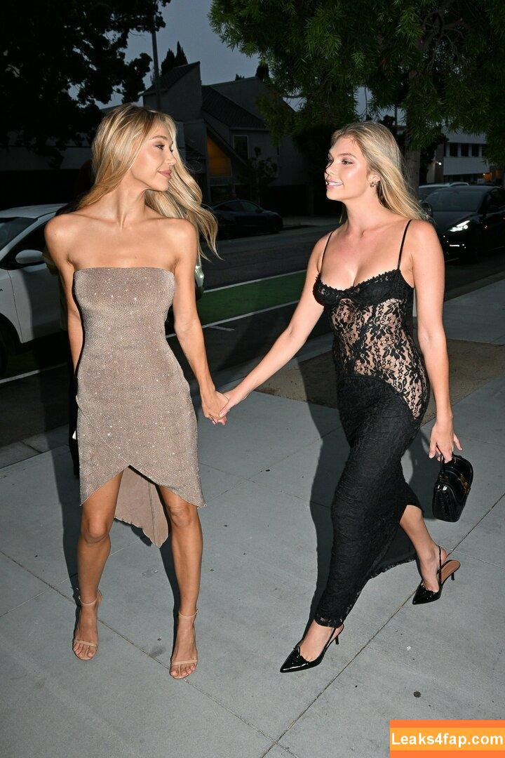 Alexis Ren / alexisren / alexisreng / alexxissren leaked photo photo #1064