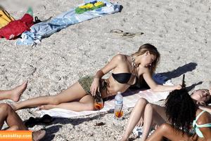 Alexis Ren photo #1024