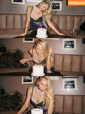 Alexis Ren фото #1592