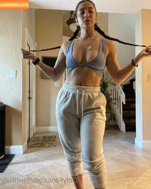 Alexis Rodriguez photo #0007