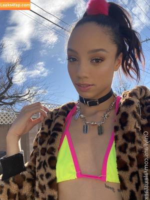 Alexis Tae photo #0431