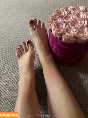 alexis_thebaddest_nylons photo #0006