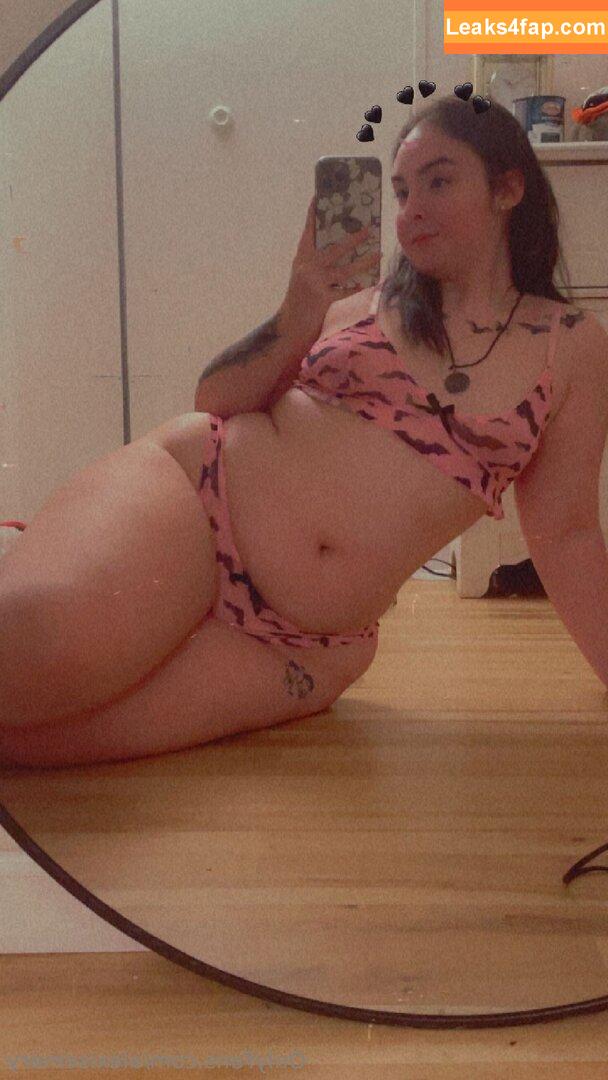 alexisemery /  leaked photo photo #0004