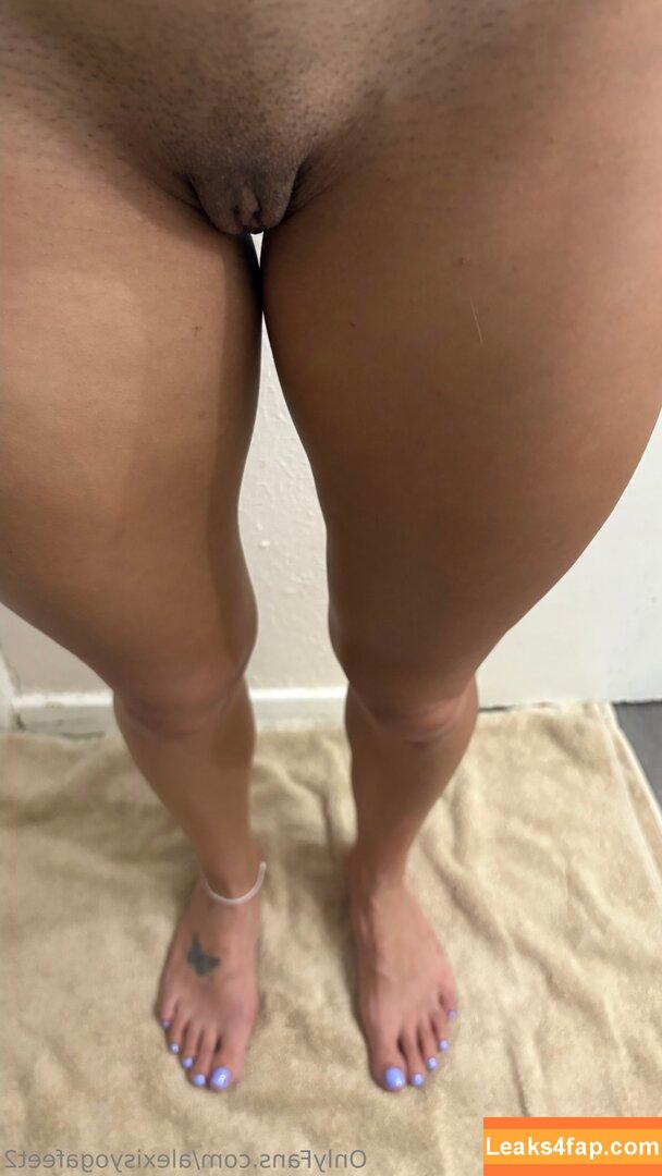 alexisyogafeet2 / alexisyogafeet leaked photo photo #0028