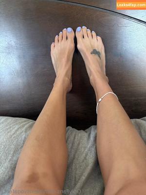 alexisyogafeet2 photo #0011