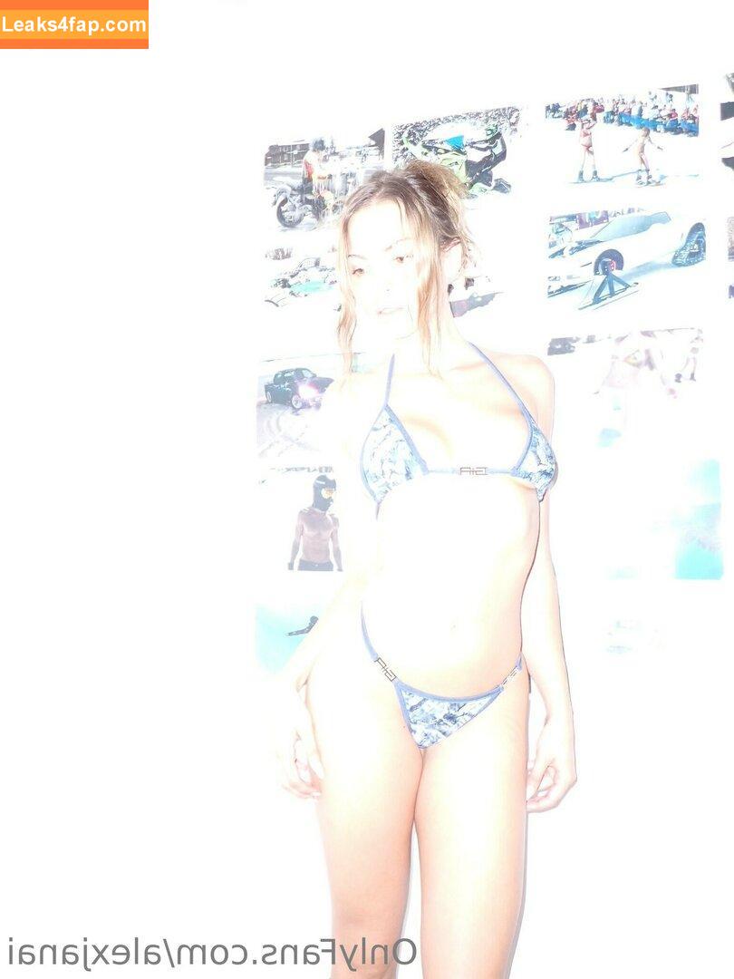 alexjanai /  leaked photo photo #0080