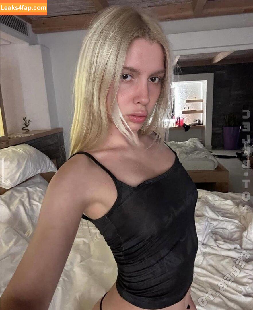 Aleyna Tilki / AleynaTilki / aleynatilkiofficial / https: leaked photo photo #0135