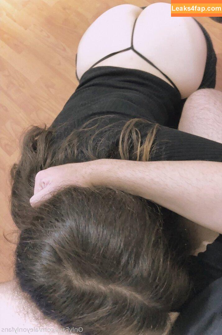 aleyonlyfans / Ale Turkish Girl / aleonlyfans99 слитое фото фото #0072