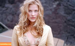 Ali Larter photo #0056