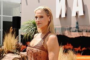 Ali Larter фото #0398