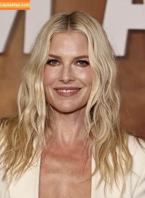 Ali Larter photo #0428