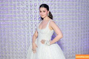 Alia Bhatt photo #0020