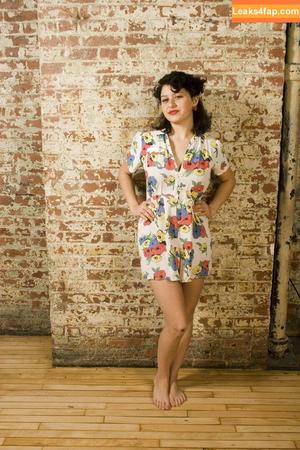 Alia Shawkat photo #0013