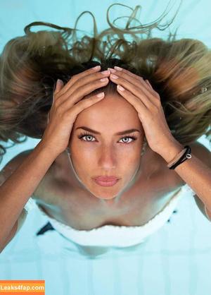 Alica Schmidt photo #0162