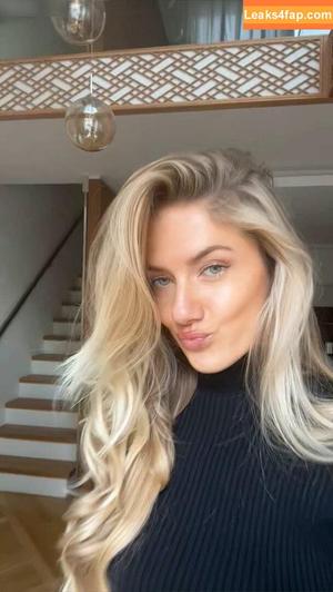 Alica Schmidt photo #0304