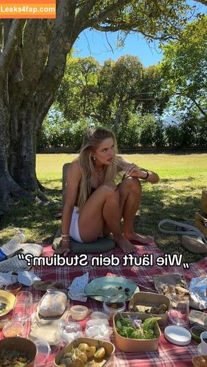 Alica Schmidt photo #0415