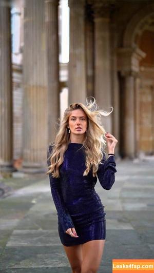 Alica Schmidt photo #0498